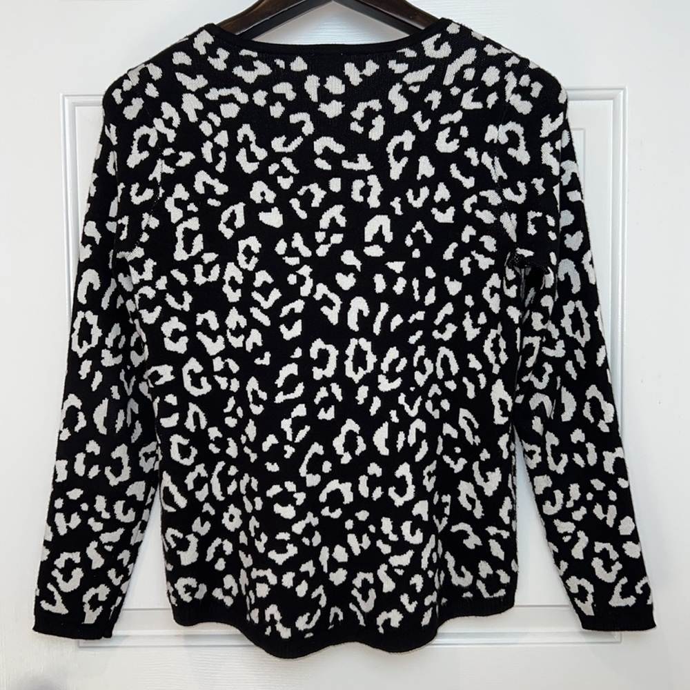 Chico’s Animal Print Sweater Crewneck Small (Chico’s 0) Black White - Picture 6 of 10